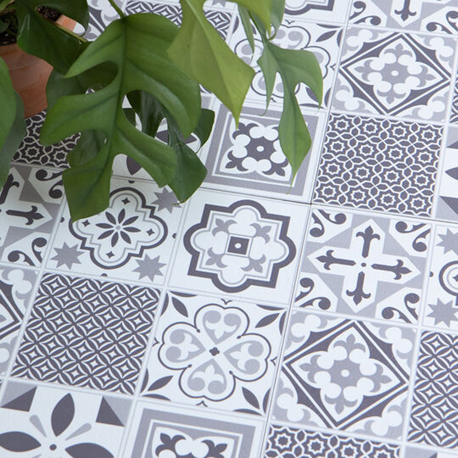 Selbstklebende Bodenfliesen - Oriental Tiles