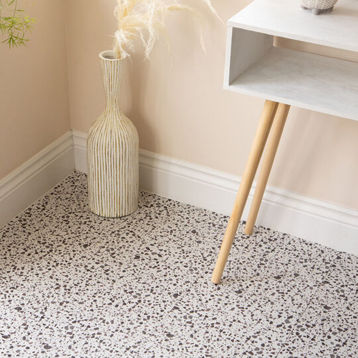 Selbstklebende Bodenfliesen - Terrazzo